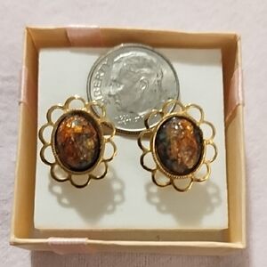 Elegant Gold Tone and Brown Floral Earrings